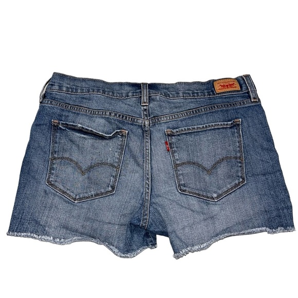 Women’s Levi’s Cut Off Jean Denim Shorts - Picture 7 of 11
